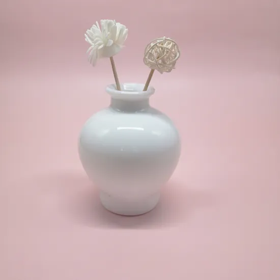 Tulip vase for aromatherapy