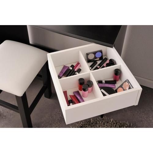 Wooden Drawers Dressing Table Designs With 3 Partitions