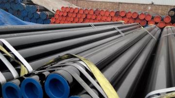 Tubo senza saldatura in acciaio al carbonio e legato