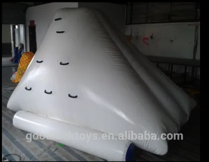 inflatable floating iceberg climbing wall / inflatable floating iceberg island / floating inflatable climb iceberg