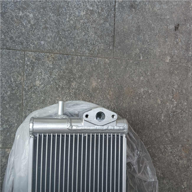 20Y-979-6131 Condenser Assy Suitable For Dozer D65WX-15E0