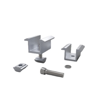 Universal C Type Frame End Hollow Mid Clamp PV Solar Panel สำหรับหลังคาโลหะสี่เหลี่ยมคางหมู - 200 มม.