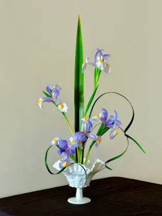 Premium Iris Foliage in Vibrant Green Shades
