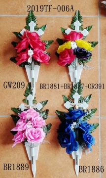 17"Memorial Stake with Crucifix
