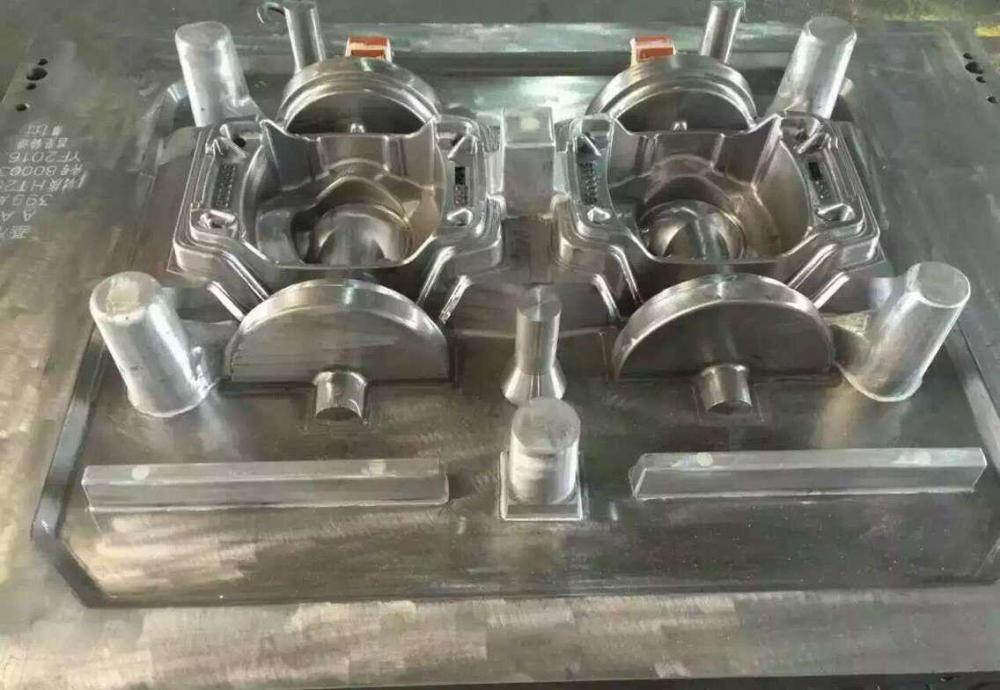 Solenoid Valve Butterfly Valve Mold