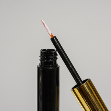 Latex and Formaldehyde-Free Lash Bond Glue Kit for Long-Lasting DIY Eyelash Extensions