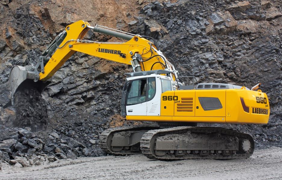 LIEBHERR CRAWLER EXCAVATOR 960