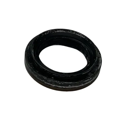 FOEO 30751014 High Quality Shaft Oil Seal Rubber for Volvo V40 CROSS COUNTRY V60 CROSS COUNTRY (-18)