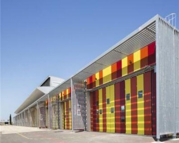 Modern Steel Structure Garage with Enhanced Insulation