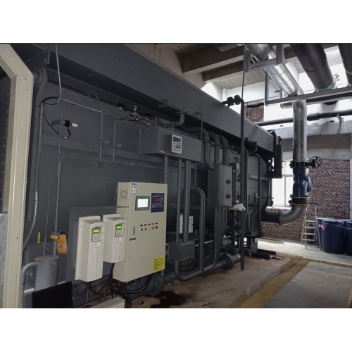 High COP condensing chiller unit