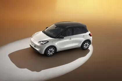 WULING BINGGO 4 Seat Sedan New Energy Car