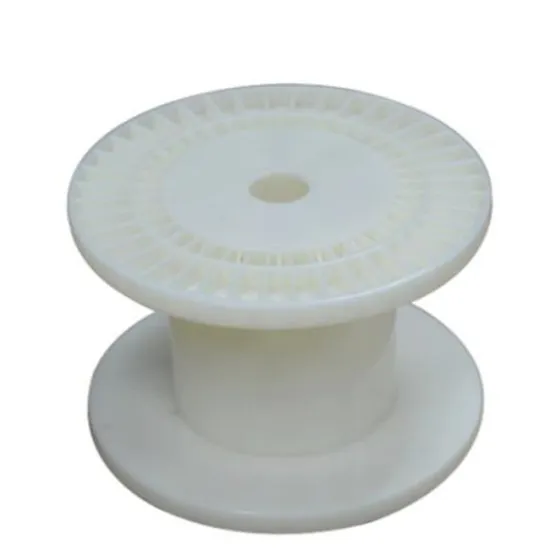 Plastic injection bobbin mould