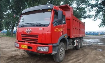Yiqi FAW Tipper Truck (CA3320P2K15T1YA80)