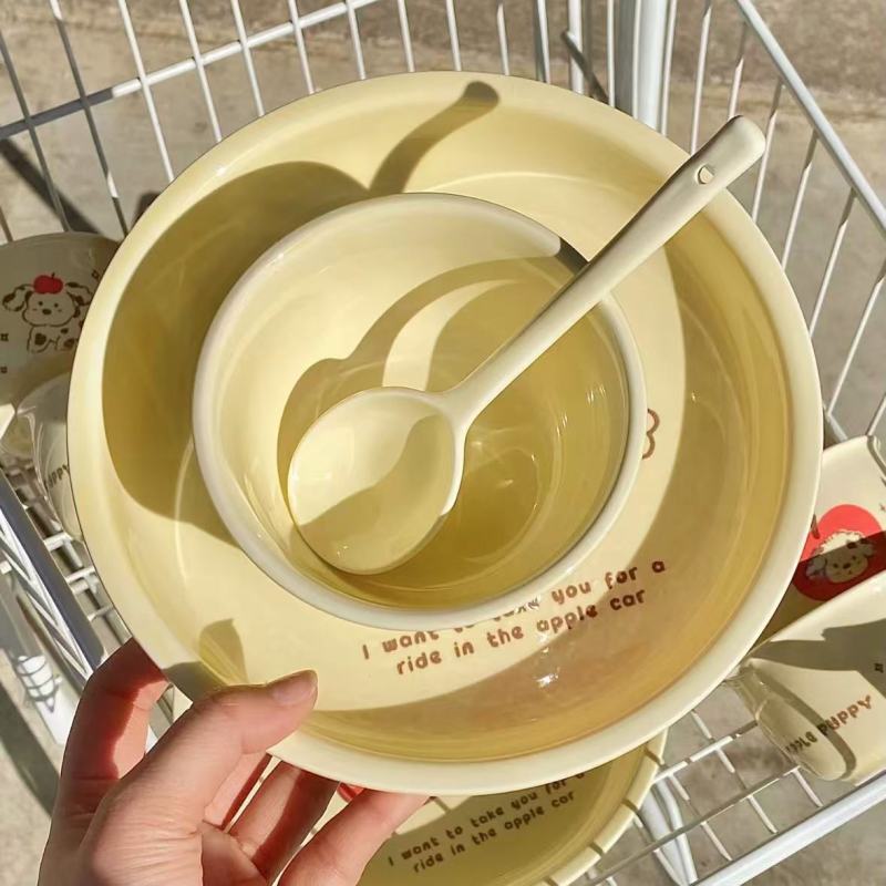 Stylish Anime-Themed Dinnerware Collection