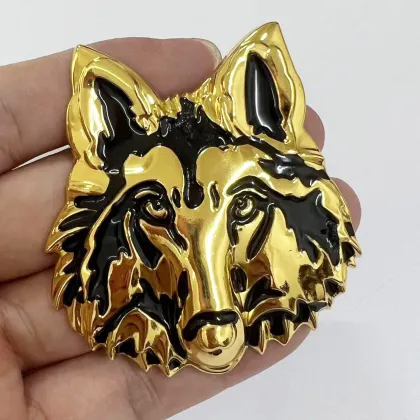 3D Metal Stereoscopic Wolf Head Car Emblem