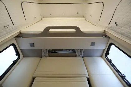 New Changan RV 2.0T Gasoline Car: A Powerful 211 HP 6-Speed Recreational Vehicle and Touring Camper Truck from China