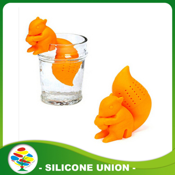 Fashion design silicone squirrel tea infuser