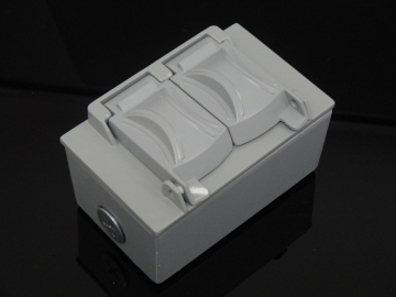 Electirc Waterproof iron materials socket box junction box making machine