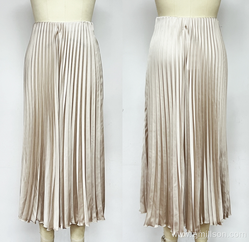 Maxi Pleated Skirt