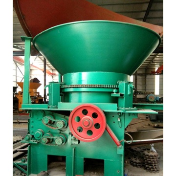 disk type wood crushing machine