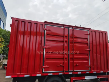 Dongfeng DFAC 4X2 5t Van Box Cargo Truck: Specifications and Features