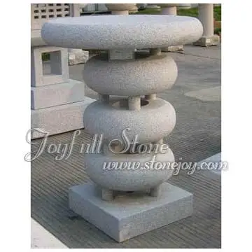 Lawn Lantern(Granite Lantern)