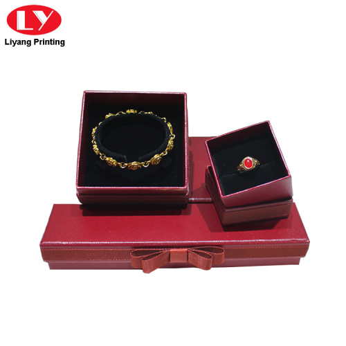 Coffret cadeau ensemble bijoux bracelet bague collier boîte