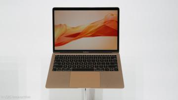 Apple 13.3" MacBook Air with Retina Display (Late 2018, Gold)
