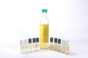 Essention oil from mealworm