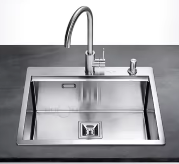 Stainless steel kitchen sink