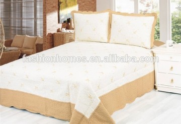 Cotton quilted bedspread/ribbon embroidery bedspread