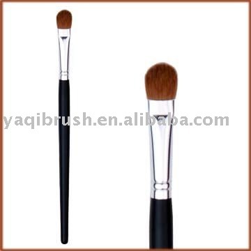 Maximum Coverage Concealer Brush 018
