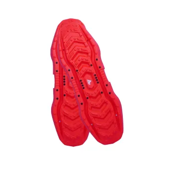 Red Traction Boards for Off-Road 4x4 Vehicles: Recovery Tracks and Tire Ladders for Sand Tracks