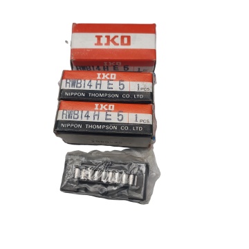 Original Japan IKO Linear Roller Way Linear Roller Bearing RW50 RW50HE5