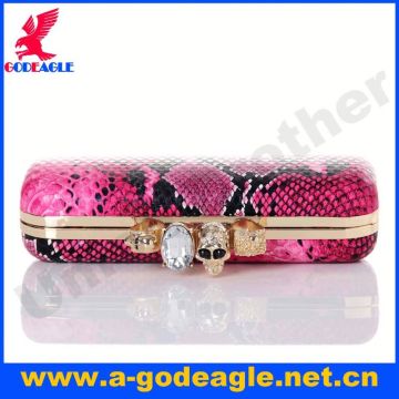 2013 Fashion skull peacock clutch purse U0005-017