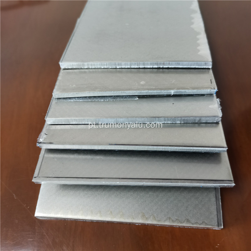 Placa catódica eletrolítica de alumínio e titânio