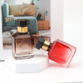 Quadratische Formglas leerer Parfüm -Atomizer -Sprühflasche