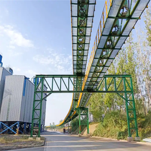 สายพานลำเลียงโค้งเชิงพื้นที่ระยะไกล
