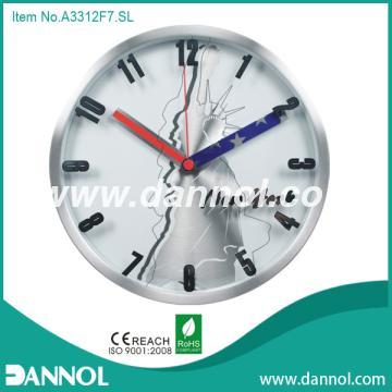12\" Quartz Metal Wall Clock with Statue of Liberty Image