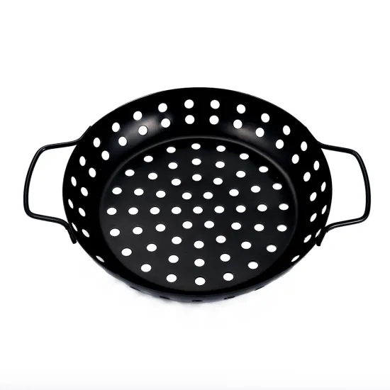 Black Metal Non-Stick Round BBQ Basket Grilling Tray: Ideal Accessory for Vegetable Cooking