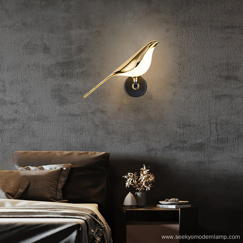 Nordic Modern Bionic Magpie Wall Lamp