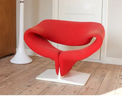 Pierre Paulin Ribbon Chair