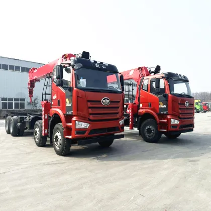 FAW Truck with crane