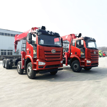 Camión FAW con grúa