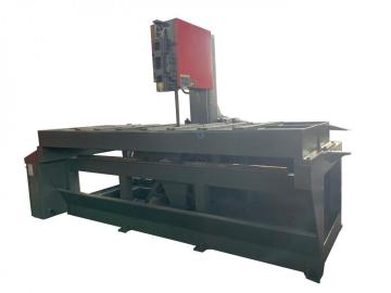 Vertical metal sawing machine for cutting steel