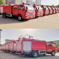 Dongfeng 4x4 fuera de la carretera 5m3 camión de bomberos de agua