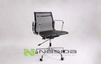 Charles Ray Eames Aluminum Group Chair with wheels / home o