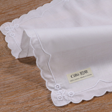 Cadeau de mariage Broderie mouchoir en dentelle de coton blanc