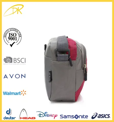 Quanzhou messenger college student shoulder bag, cheap men crossbody bag