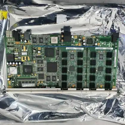 Card Tektronix Kabın İçi